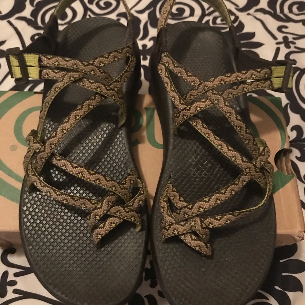 Chaco Sandals SZ 11